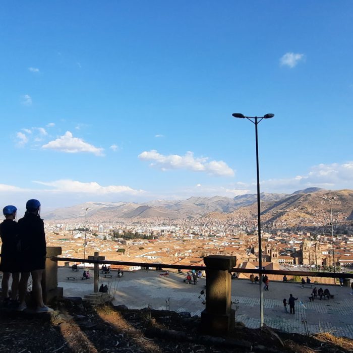 CUSCO VISTAS SUPERIORES EN E-BIKE CON UNA CLASE DE PISCO SOUR-3